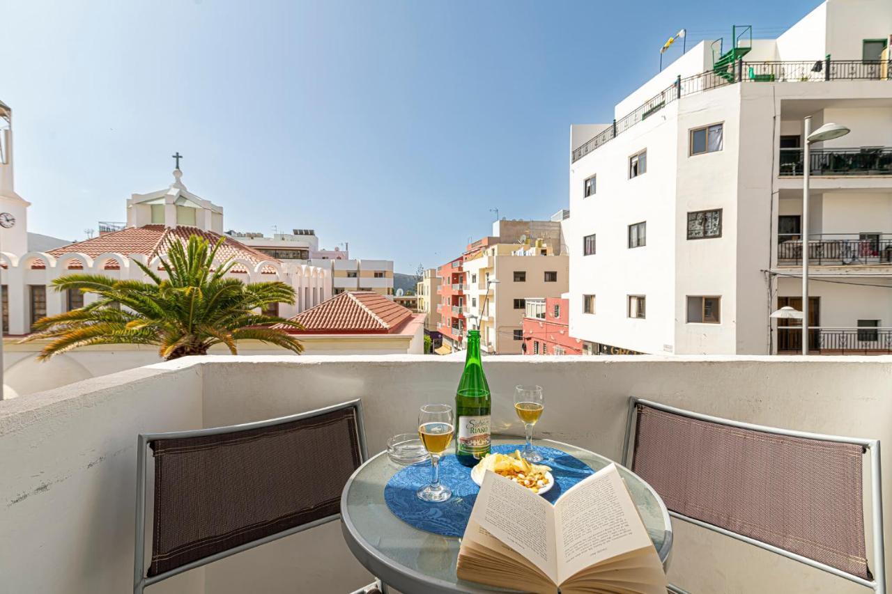 Apartamentos En El Centro De Los Cristianos Arona  Εξωτερικό φωτογραφία