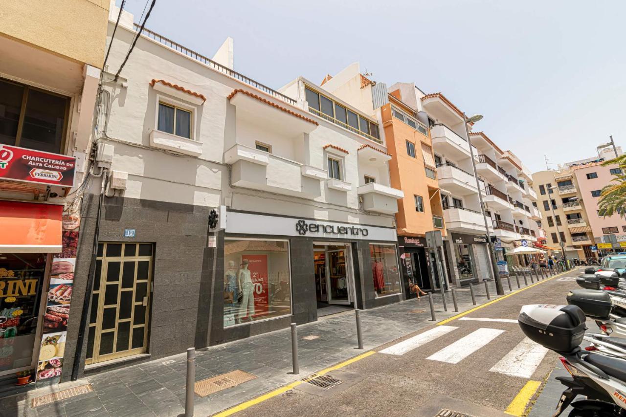 Apartamentos En El Centro De Los Cristianos Arona  Εξωτερικό φωτογραφία