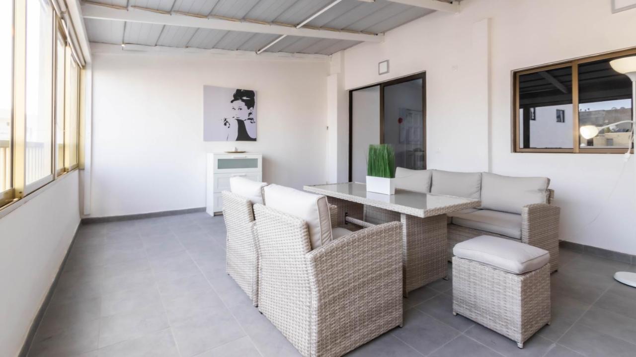 Apartamentos En El Centro De Los Cristianos Arona  Εξωτερικό φωτογραφία